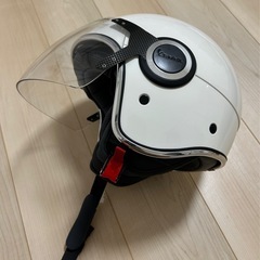 Vespa純正ヘルメットの画像