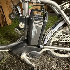 ブリジストン！電動アシスト自転車！バッテリー2個付き！後輪タイヤ新品交換！自転車店で整備済み！直ぐ乗れます！の画像