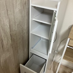 LOWYA 白い食器棚 キッチン収納 隙間収納の画像