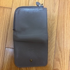 イルビゾンテ財布の画像