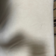 ベージュのソファの画像
