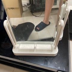 【取引予定あり】スタンド鏡の画像