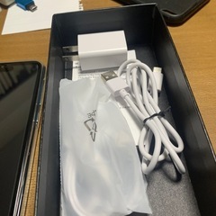 ロック解除済みスマートフォン、10.1 6.1 インチ 2GB RAM、6.1 インチ 3G Android、32GB ROM 内蔵携帯電話ネットワーク 100‑240V 対応 (米国プラグ)の画像