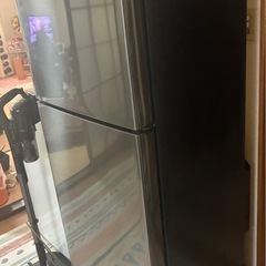 シャープ冷蔵庫
の画像