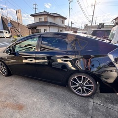 30プリウス G's の画像
