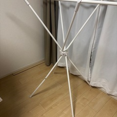 ニトリ　組み立て物干し　の画像