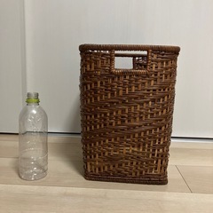 カゴ　収納の画像