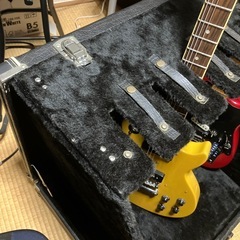 ギタースタンドの画像