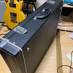 ギタースタンドの画像