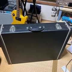 ギタースタンドの画像