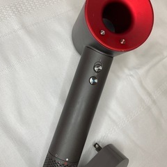 限定色レッド⭐︎ダイソンヘアドライヤー⭐︎付属品未使用の画像