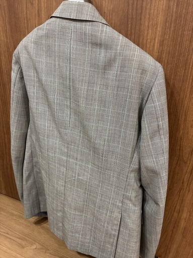 オーダー11万で購入しましたが、4.5回しか来てません