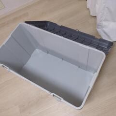 ベランダストッカー　収納　コンテナの画像