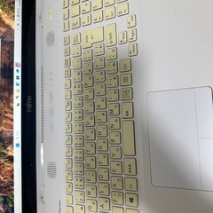 富士通lifebook AH77/R i7-4712HQ メモリ8GB SSD256gbタッチ機能の画像