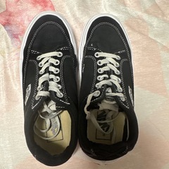 VANS OFF  THE WALL スニーカーの画像