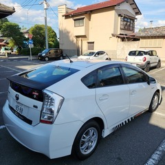 TOYOTA PRIUS 2010 (トヨタ プリウス 2010年式)の画像