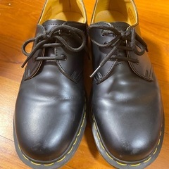 Dr.Martin イエローステッチの画像