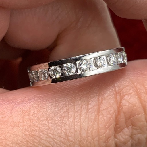 Pt900 プラチナ900 ハーフエタニティ 1ct ダイヤモンドリング 4.5g