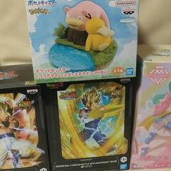 色々なフィギュア１６個セットの画像