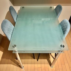 ダイニングテーブルセットの画像