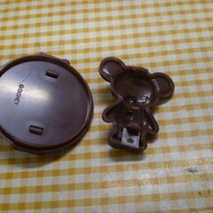 ディズニーキャラクター　置物の画像