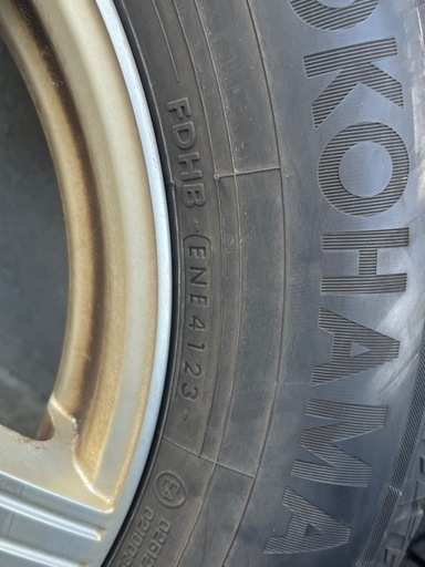 15日午前まで❗️◎215/65R16 スタッドレスタイヤ◎２本新品◎