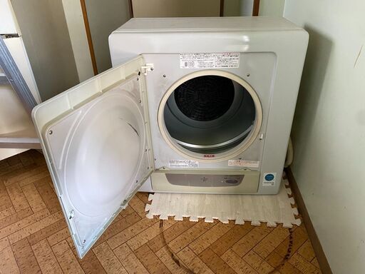 日立 除湿形電気衣類乾燥機 日立 HITACHI 除湿型電気衣類乾燥機 DE-SJ31 (モルディブ) 福島