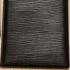二つ折り 縦型 レシートバインダー 金属クリップ付き伝票ホルダー レザータッチの画像