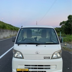 【三重県より】軽トラック美品 5MT 4WD トヨタピクシストラックの画像
