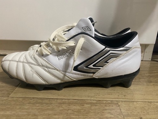 アンブロ（UMBRO）サッカースパイク26.5㎝ アクセレイター B-RUSH HG【値下げ交渉可】