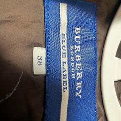 【引き取り限定】8/27まで BURBERRYダウンジャケットの画像