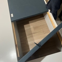 収納付きセミダブルベットの画像