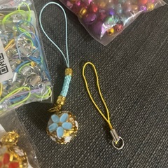 無料　0円　鈴　ストラップ　大量　クラフトの画像
