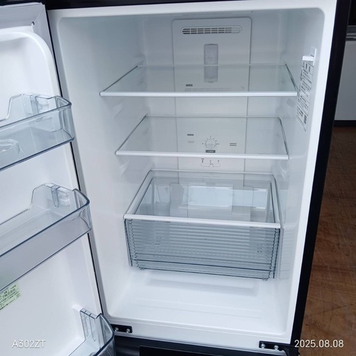 AH003 　SHARP　23年モデル　2ドア冷蔵庫　179L AH003 SHARP 23年モデル 2ドア冷蔵庫 179L