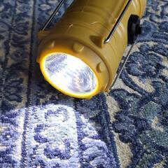 小型LEDランタン 懐中電灯にもなります 防災グッズ  屋外活動にの画像