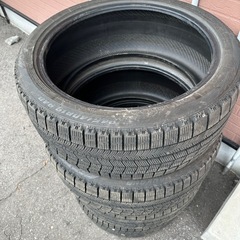 19インチロクサーニ　冬タイヤセット　18.19インチと交換希望　の画像