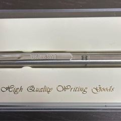 未使用　Dask Simpson シルバーボールペン スリム　ノベルティの画像