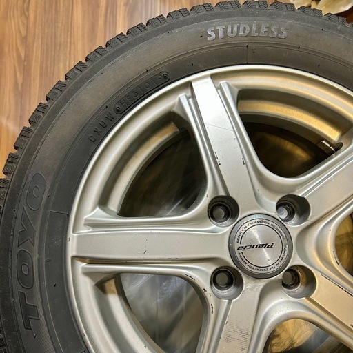 スタッドレスタイヤ・ホイール4本セット 165/70R14 81Q
