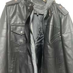 【ほぼ新品】秋🍂に向けて‼️フード付きジャケット🧥の画像