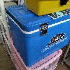 釣具　クーラーボックス　海釣り　