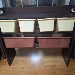 おもちゃ整理棚の画像
