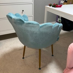 【お値下げ中】貝殻 ダイニングチェア2つの画像