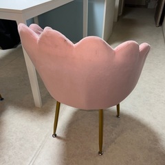 【お値下げ中】貝殻 ダイニングチェア2つの画像