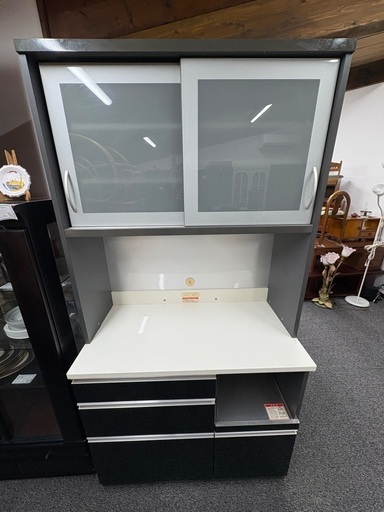 ✨オシャレなキッチンボード✨ (WIN－WIN) 木幡の収納家具《食器