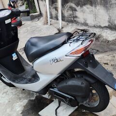 ⭐ホンダスマートディオ　AF56　シルバー　整備済み　現状販売　原付バイクの画像