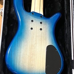 Combat Custom Guitars / フルオーダーベース　レフティ(左利き用)の画像