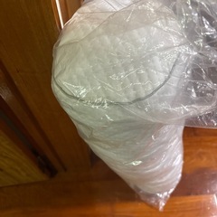抱き枕の画像