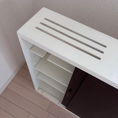 トイレットペーパー用棚の画像