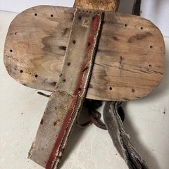荷鞍　馬や牛の背に荷をのせる道具 古道具古民具の画像