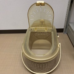 ペット用キャリーの画像